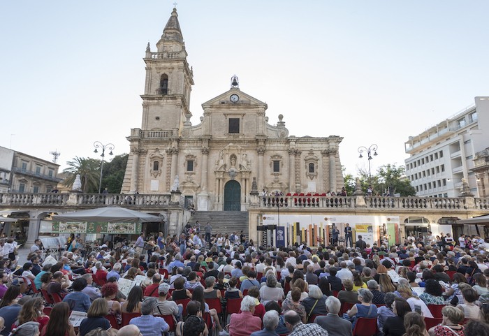 Libri: a Ragusa nona edizione Festival “A tutto volume”