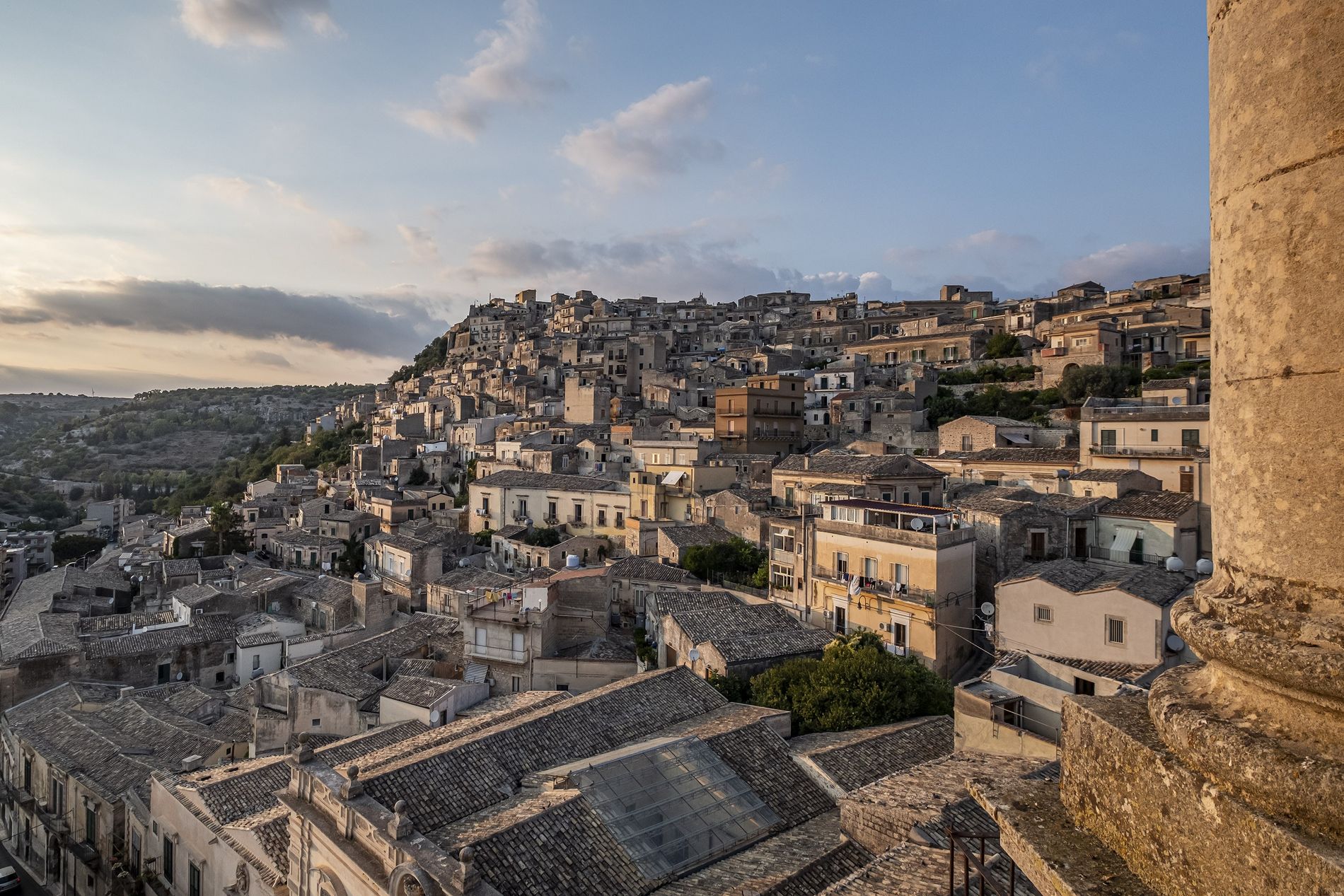 Modica, l’appello di un lettore per far tornare la luce in città