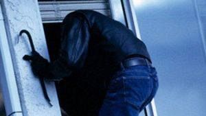 Ladri in azione in pieno centro, svaligiata a Modica una gioielleria di corso Umberto