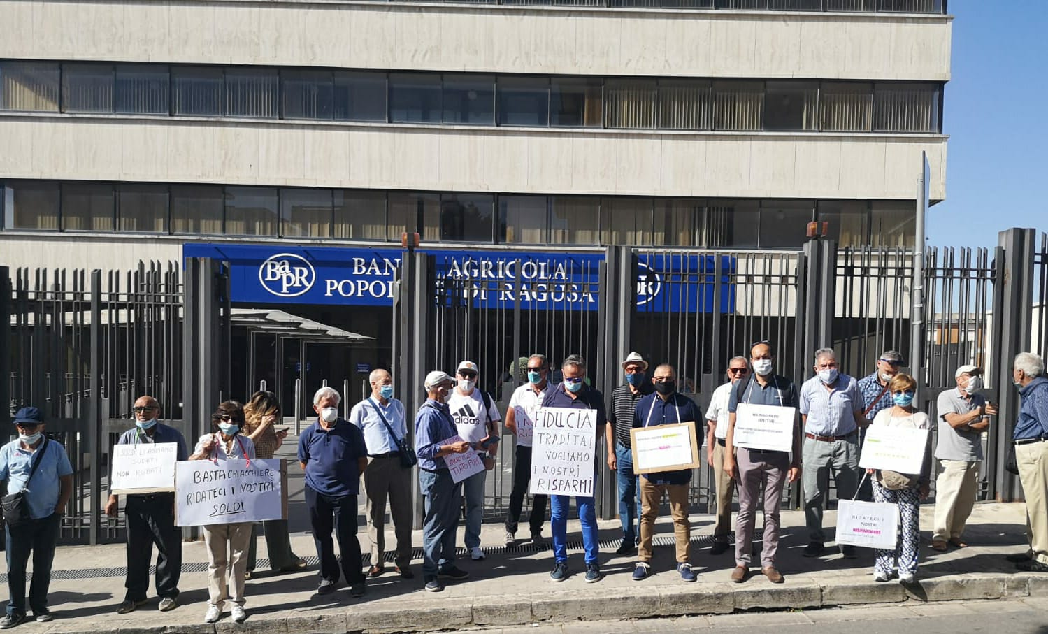 Comitato Piccoli azionisti BAPR si dimette e abbandona il tavolo