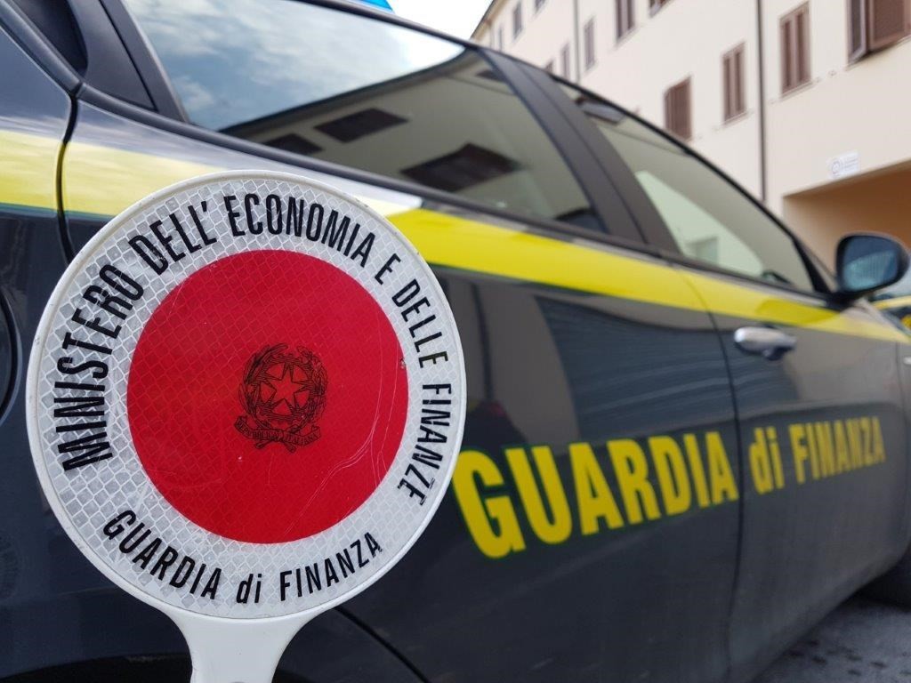 Bancarotta fraudolenta, fatture false ed autoricilaggio. GdF a Vittoria sequestra beni e soldi a tre imprenditori