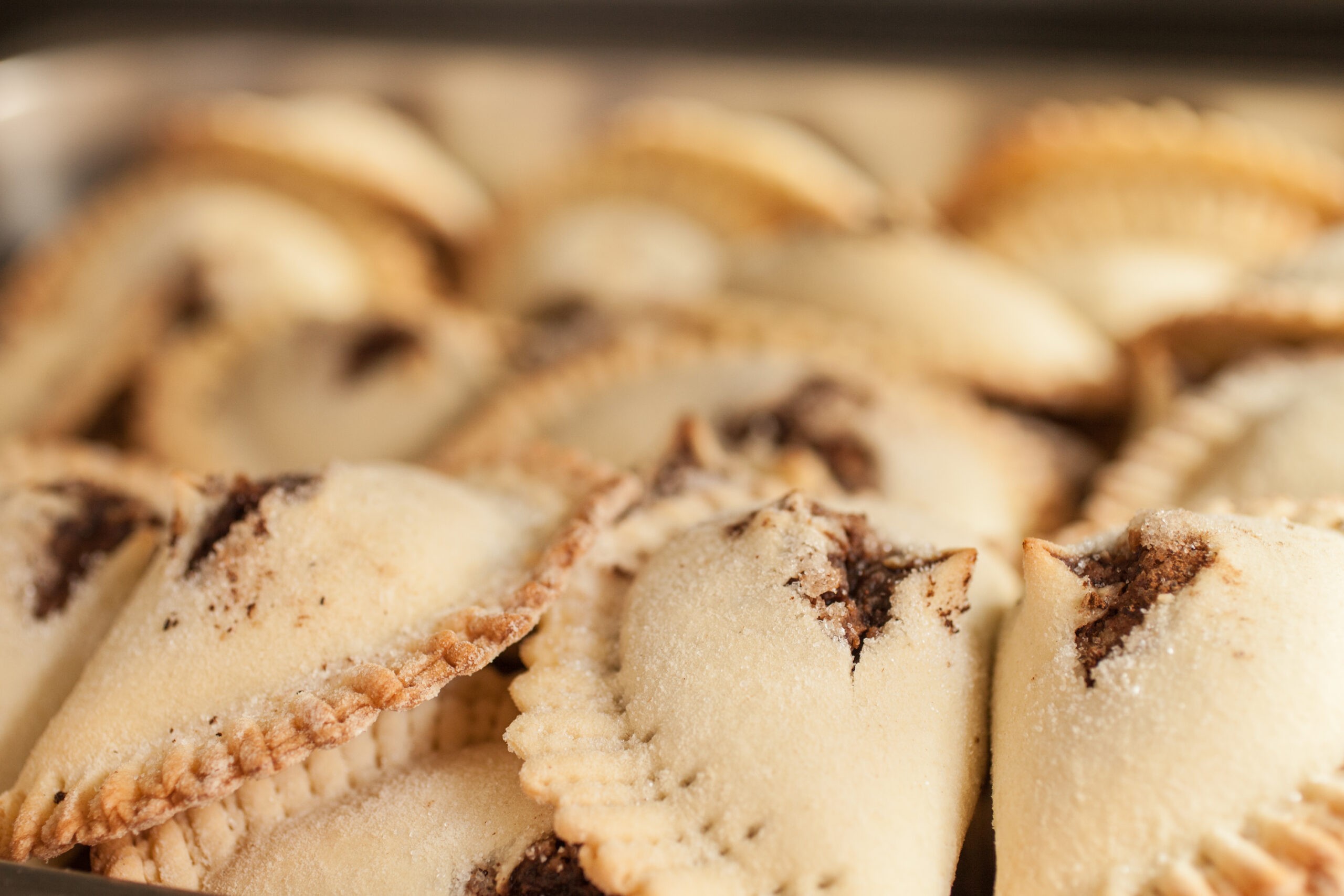 Le ‘mpanatigghie, il dolce modicano dal ripieno proibito