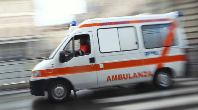 Incidente stradale ieri sera a Marina di Modica, ferito uno scooterista, interviene la Polizia Municipale
