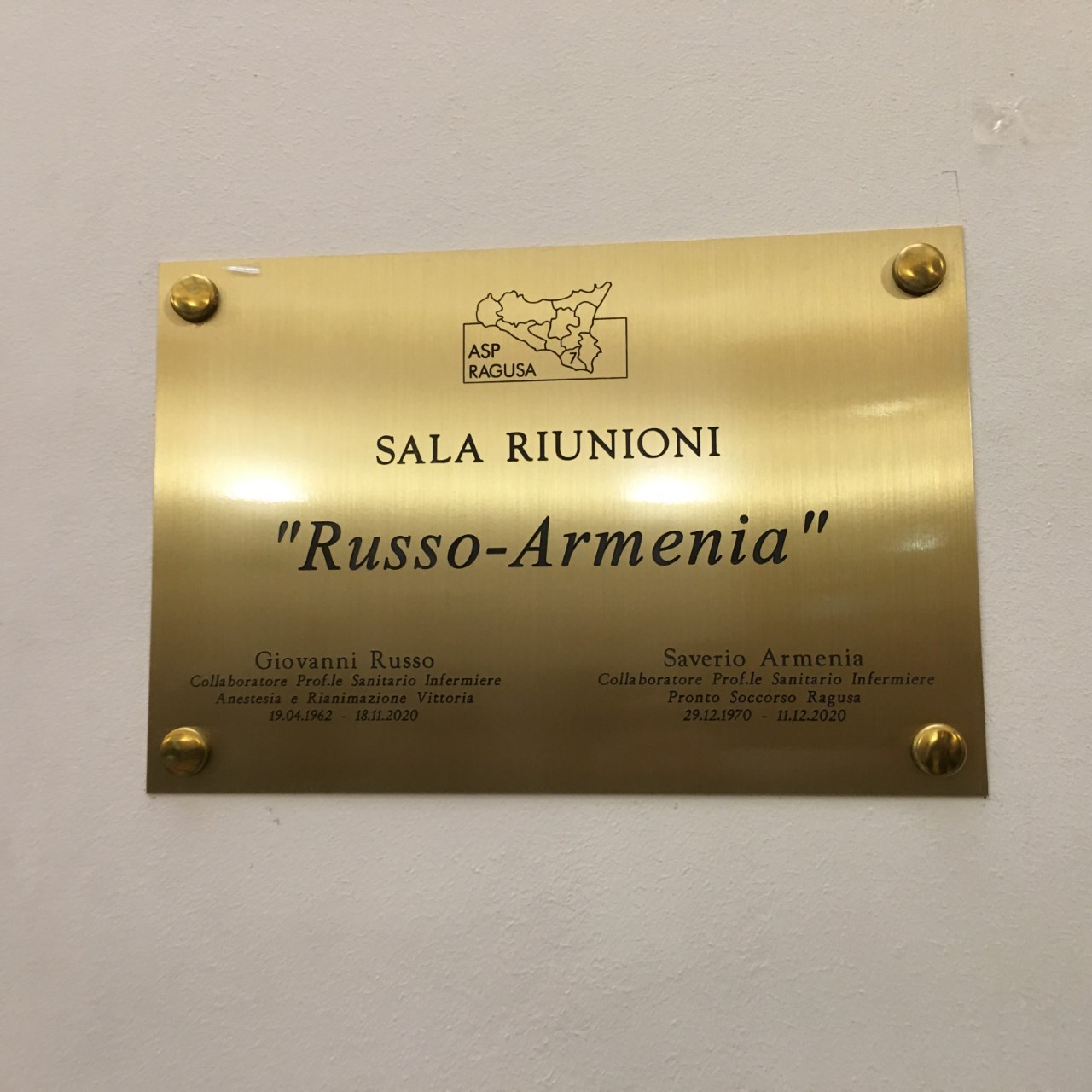 Il ricordo di Saverio e Gianni, infermieri vittime di Covid, rimarrà indelebile a Ragusa