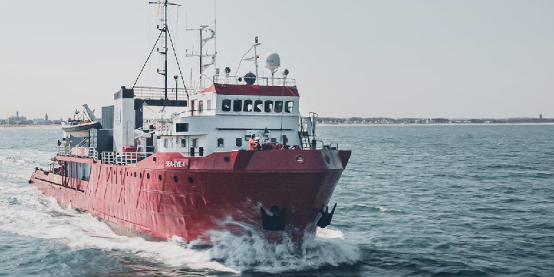 In arrivo a Pozzallo 414 migranti a bordo della nave tedesca Sea Eye 4