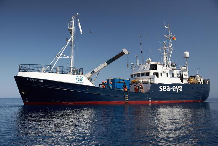 Arrivata a Pozzallo nave Sea Eye con 414 a bordo