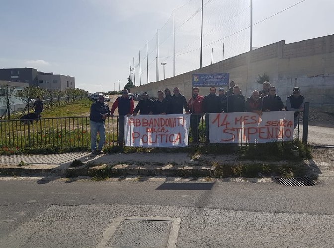 Primo Maggio, Festa del lavoro, ma per chi? Non certo per i lavoratori del Consorzio di Bonifica licenziati