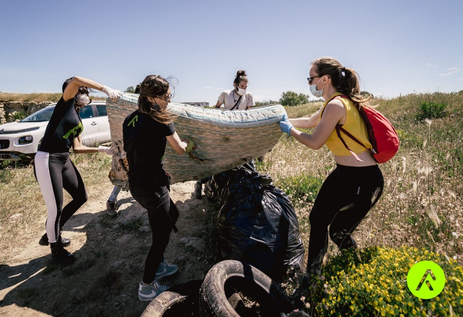 Altra “spedizione pulitiva” di RagusAttiva, ripulito il Parco Agricolo Urbano