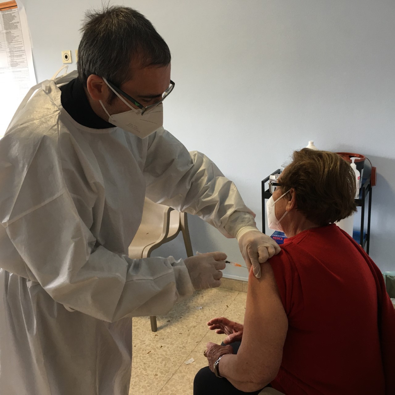 Vaccinazioni anti Covid-19: porte aperte negli hub di Ragusa, Modica e Vittoria
