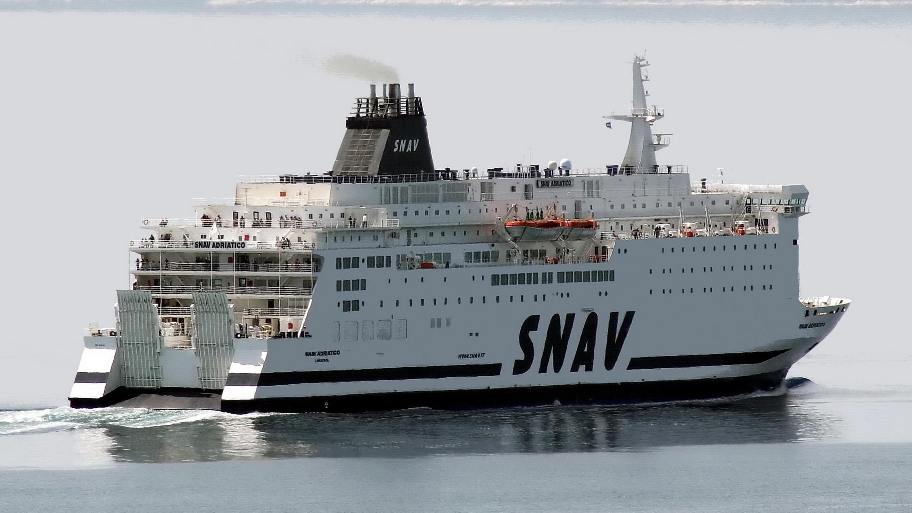 Nave quarantena diretta a Pozzallo, i migranti saranno trasferiti a Crotone