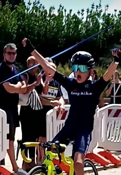 Ciclismo: la Multicar Amarù trionfa a Frosinone con Emanuel Brugaletta