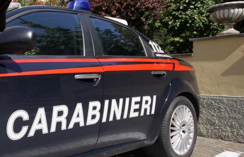Vittoria: perseguita l’ex moglie e minaccia di bruciarle casa, divieto di avvicinamento per un cinquantaduenne