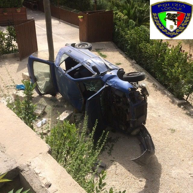 Modica: incidenti autonomi in via Fiumara e in via Caitina, ferita una ventiseienne