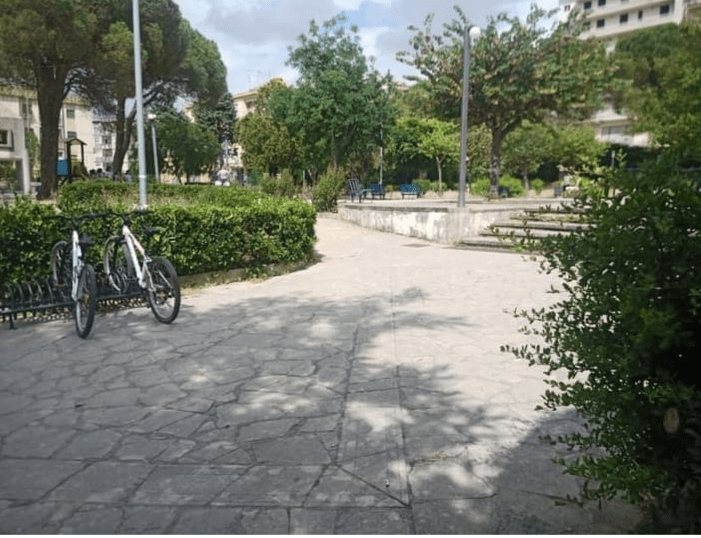 Basta un telo e un bastone per dedicarsi a se stessi: “Un’ora per te”nella villetta di via Silla