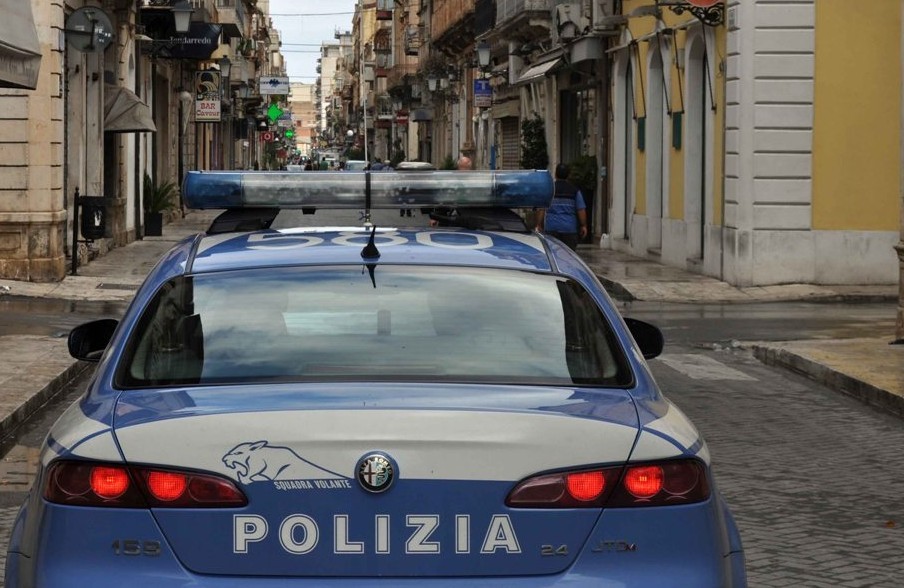 Aveva aggredito un uomo a colpi d’ascia a Vittoria: 35enne arrestato dalla polizia