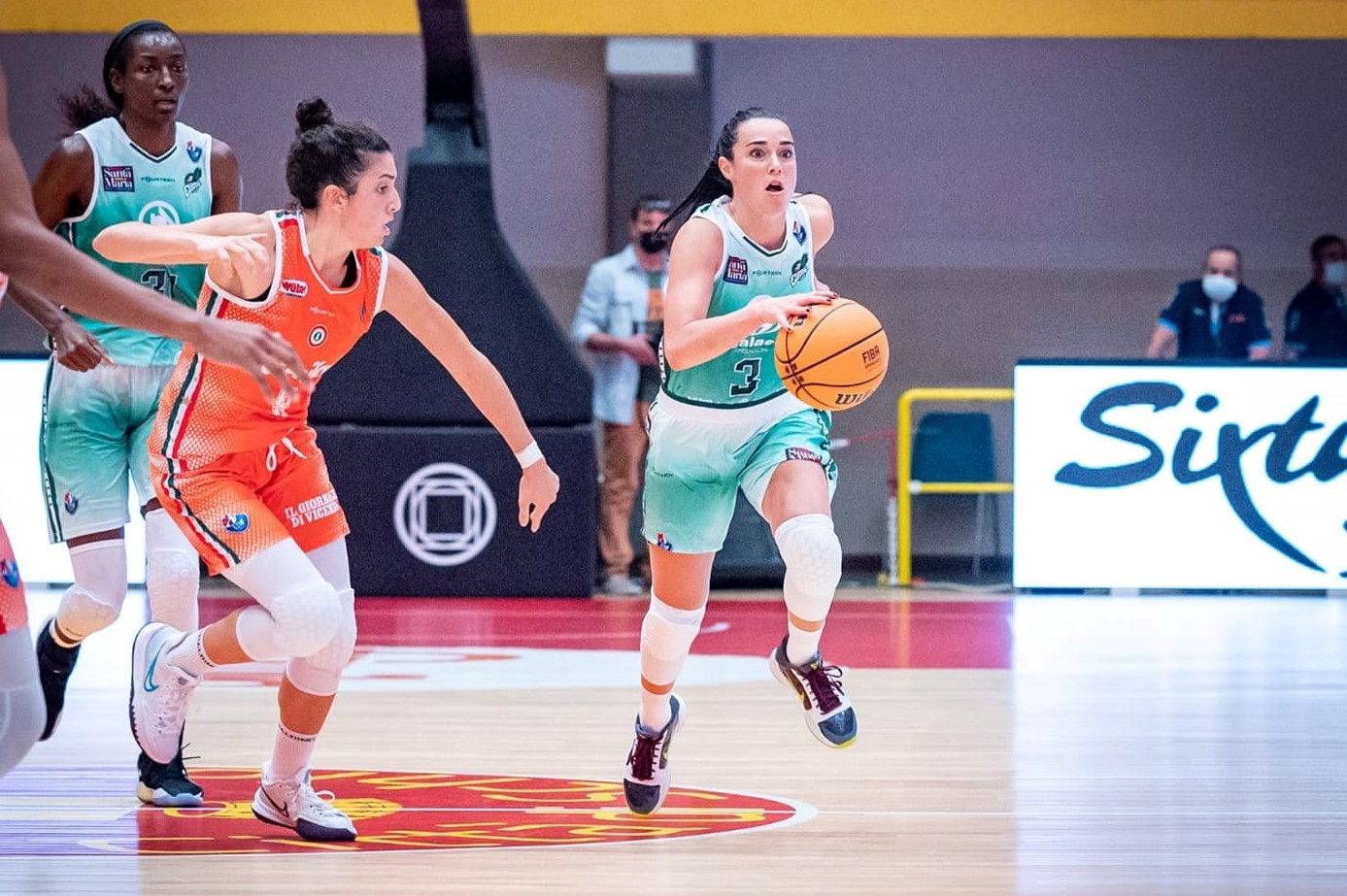 Basket femminile: La Passalacqua Ragusa battuta a Schio in semifinale di Supercoppa