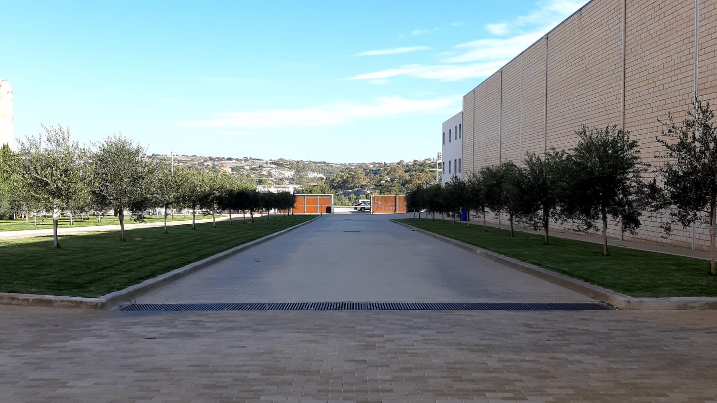 Un “Orto degli Ulivi” all’ombra dei cipressi al cimitero di Modica