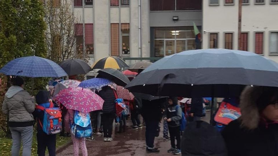 Allerta Meteo, scuole aperte o scuole chiuse? I sindaci non devono giocare con la roulette russa