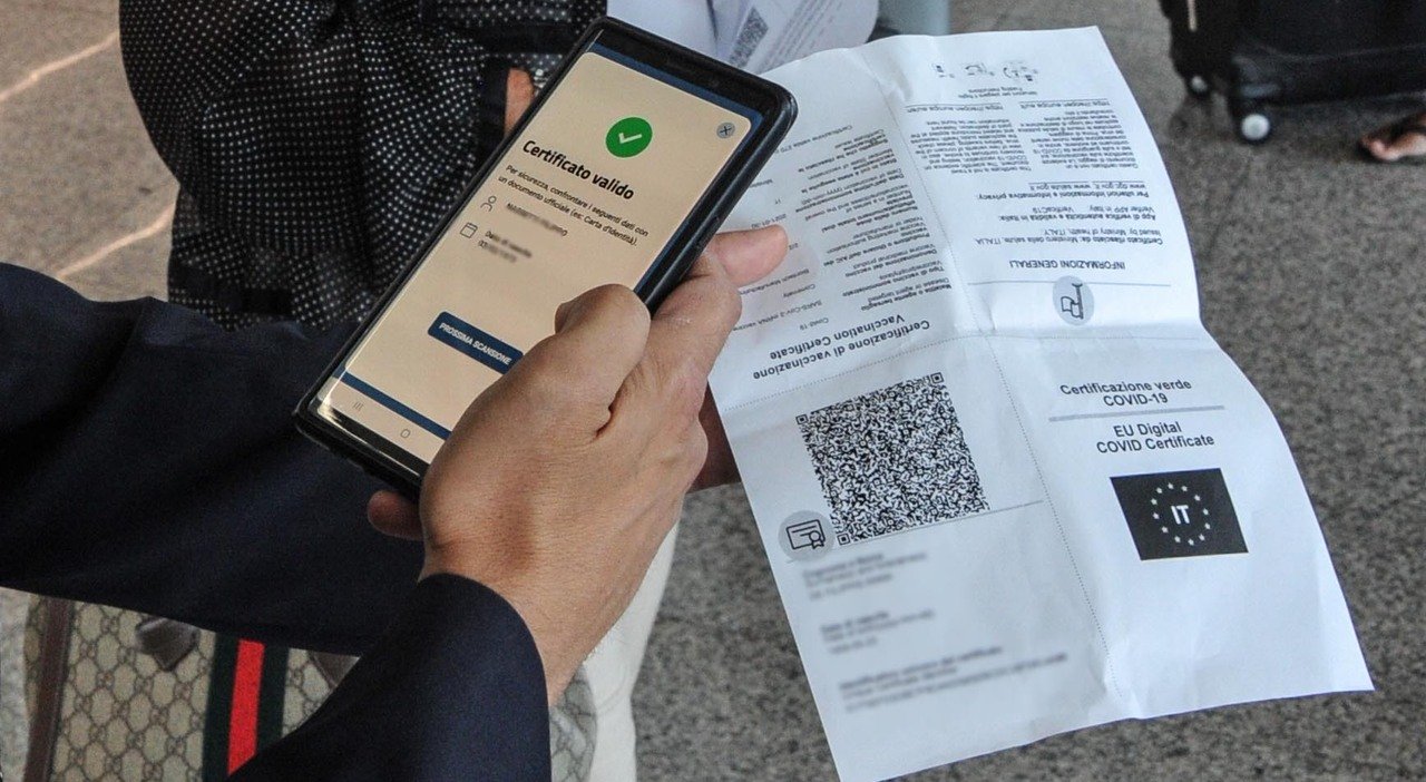 Per percepire il reddito di cittadinanza servirà il green pass, 100mila gli interessati
