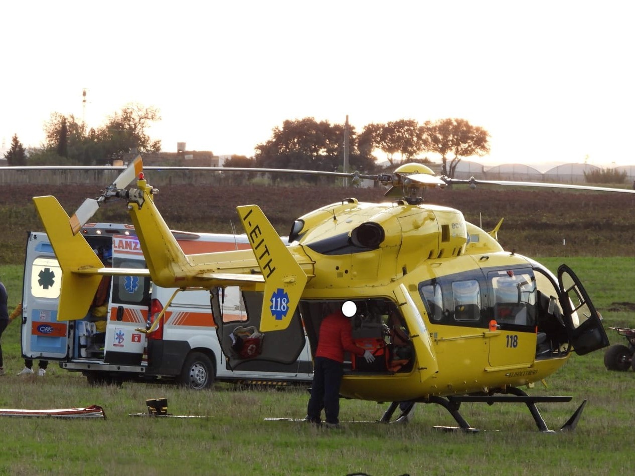 Acate: uomo cade da cavallo e finisce in elisoccorso al Trauma Center di Catania