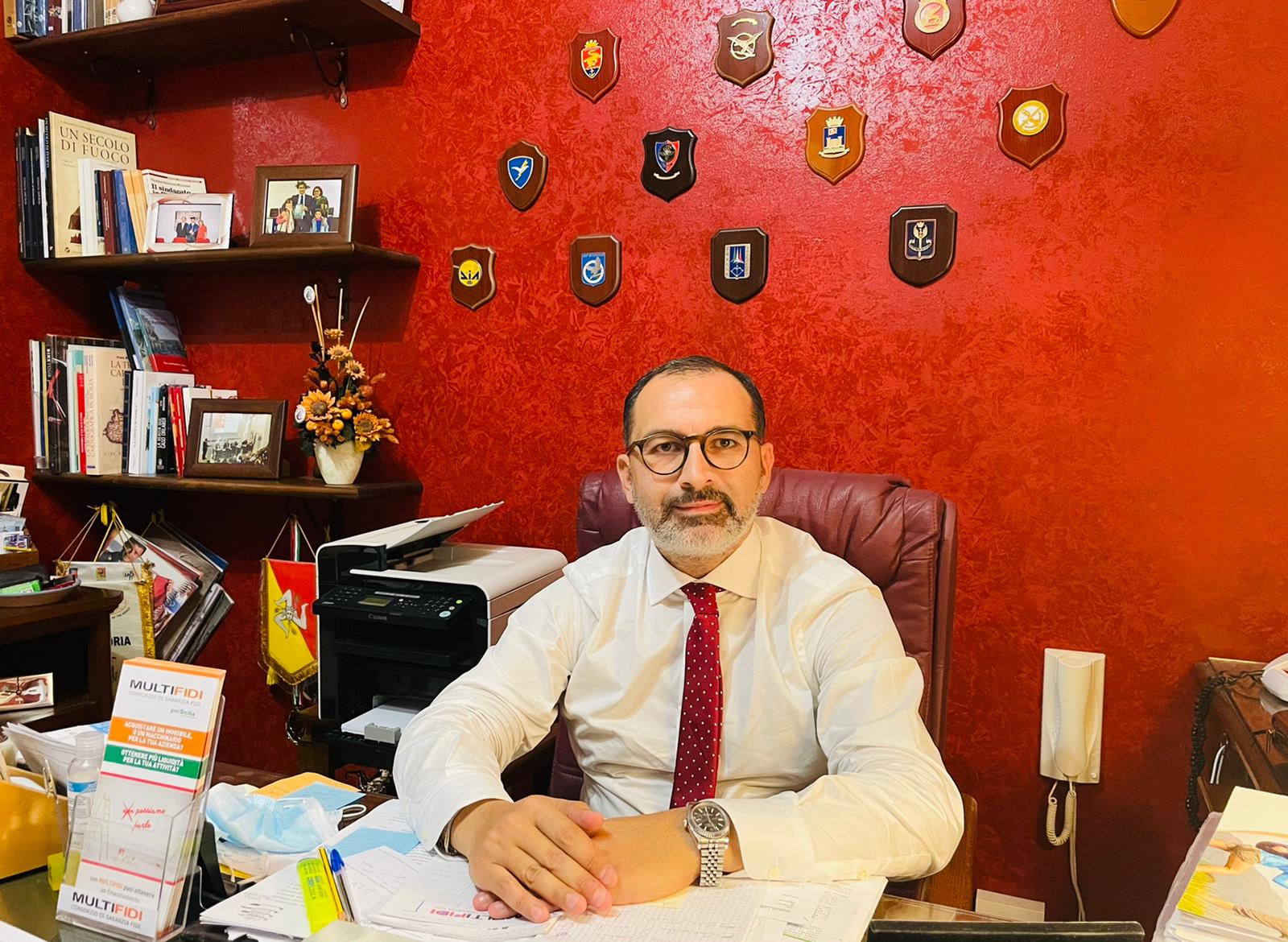 Ponte radio non funziona: “Così si svilisce la funzionalità della Polizia municipale a Vittoria”