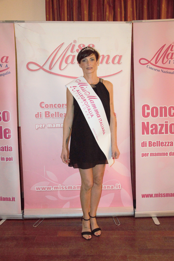 Selezione di “Miss Mamma Italiana” a Pedara premiata una Mamma di Ragusa