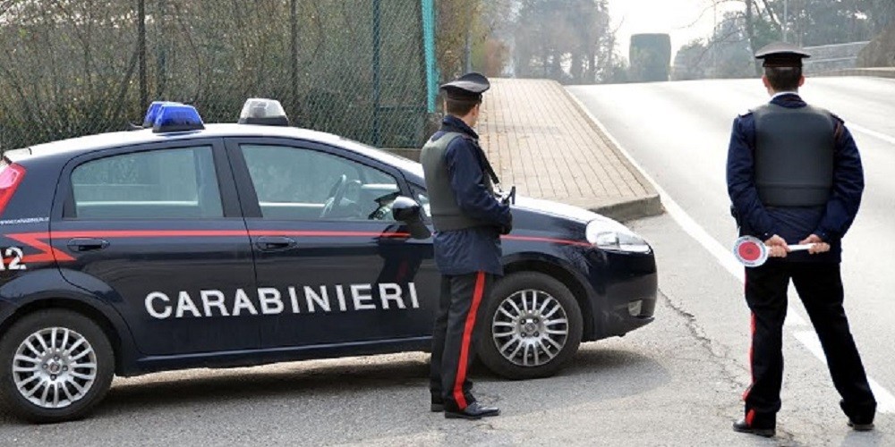 Ruba auto in sosta a Pozzallo, pregiudicato catanese arrestato dai Carabinieri