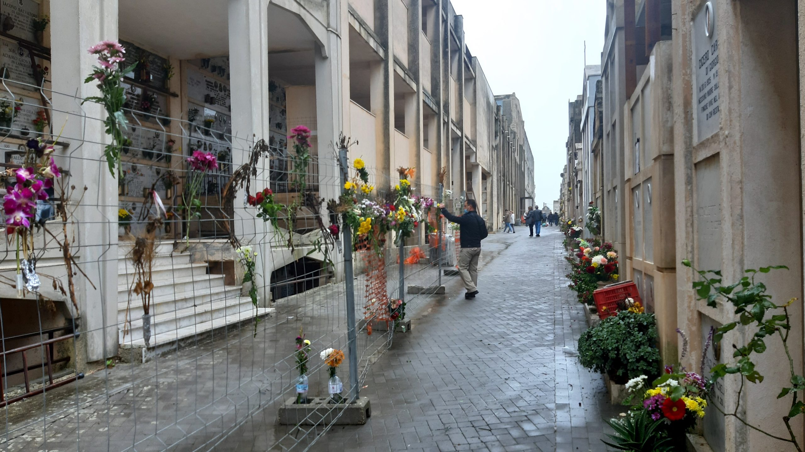 Edicola funeraria Di Vittorio a Modica ancora transennata, scrivono i legali