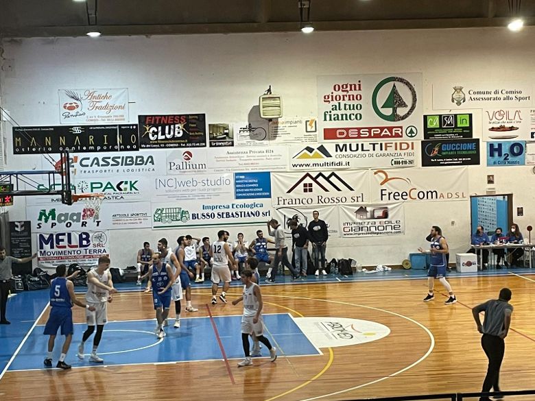 Basket: in serie C Silver il derby ibleo è dell’Olympia Comiso, coach Trovato: “Ce la siamo giocata”