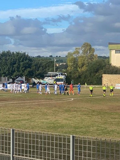 Il Ragusa vince il recupero del derby con il Santa Croce e vola in vetta alla classifica