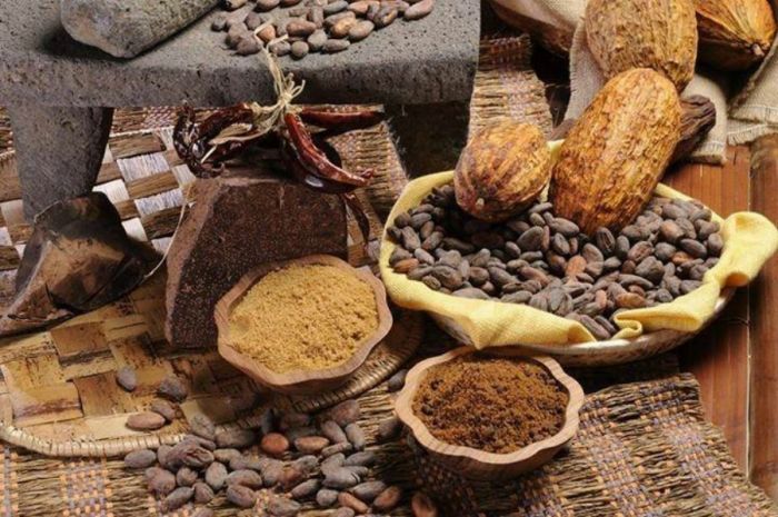 Modica: è nata la grappa alla carruba. E’ l’ultima novità ( e non solo) in casa CioKarrua