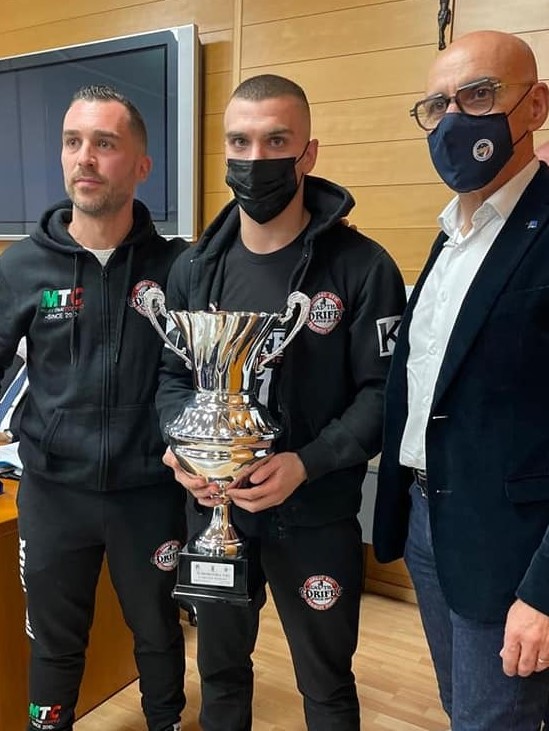 A Jonathan Invernino il premio Csen 2021 per i grandi successi ottenuti nello sport da combattimento