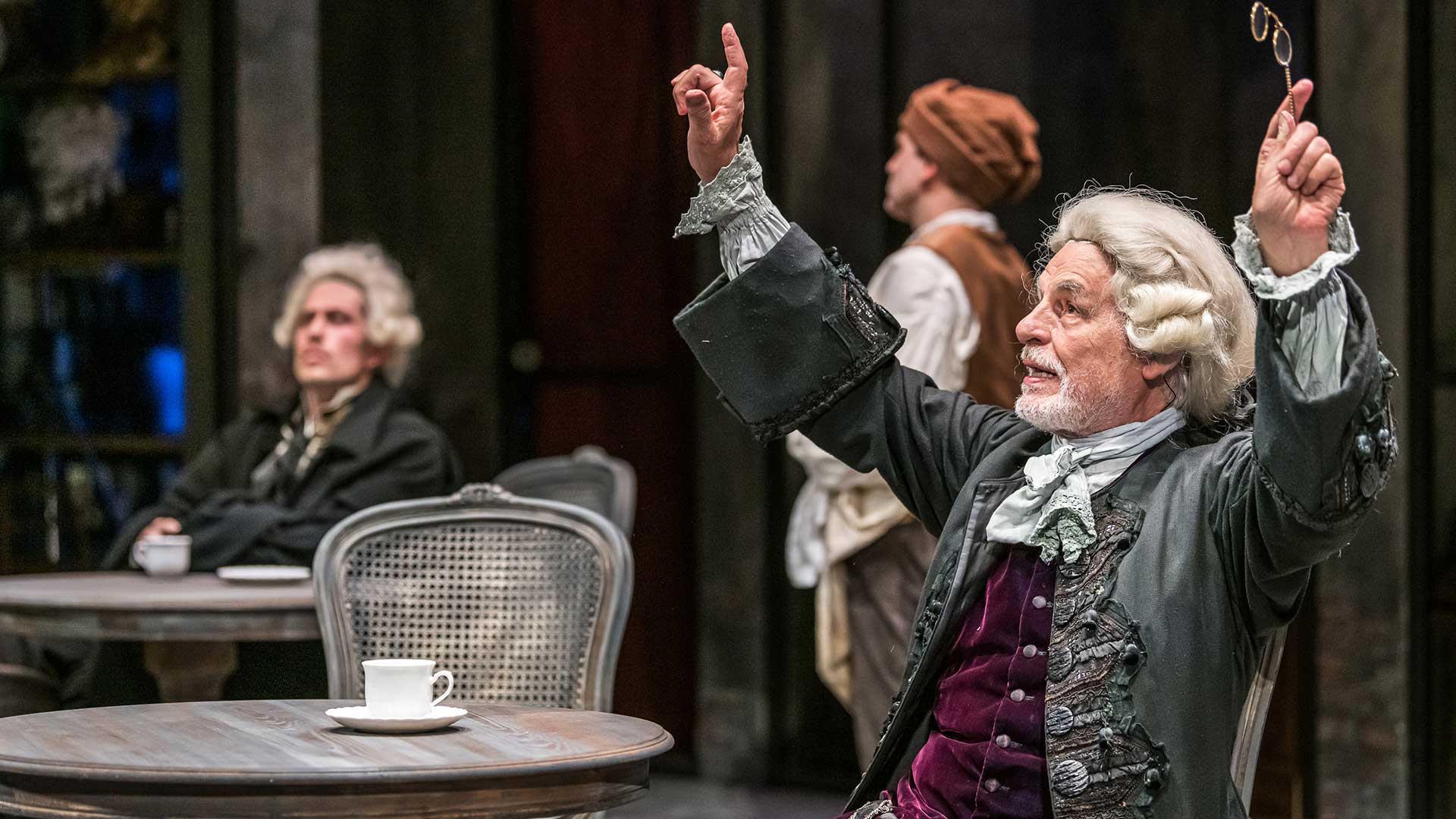 Teatro, Michele Placido a Modica e Ragusa con “La bottega del caffè” di Goldoni