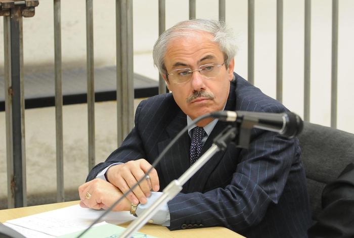 Mafia: l’ex governatore Lombardo assolto dalla Corte appello di Catania