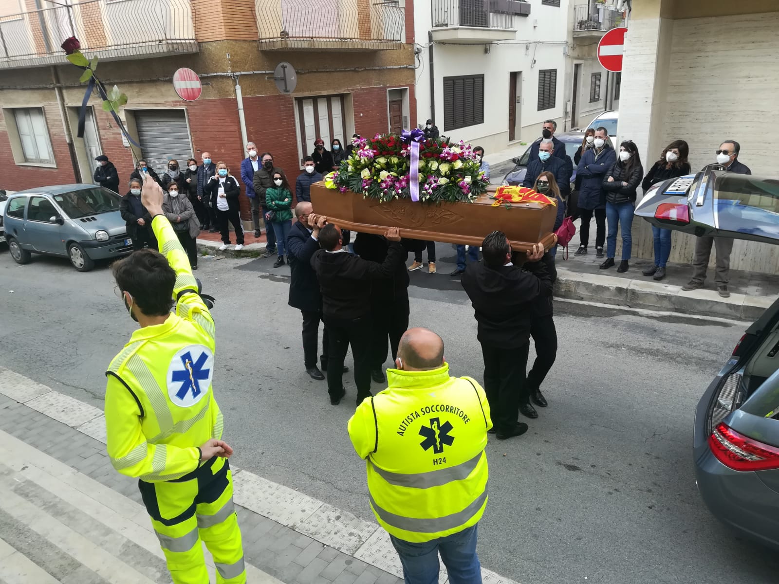 Vittoria, oggi i funerali dei due camionisti  Salvatore Barca e  Andrea Palacino. Tanta commozione (Foto e Video)