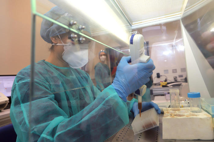 Covid Ragusa: boom di contagi, numeri mai raggiunti prima e ci sono 2 decessi