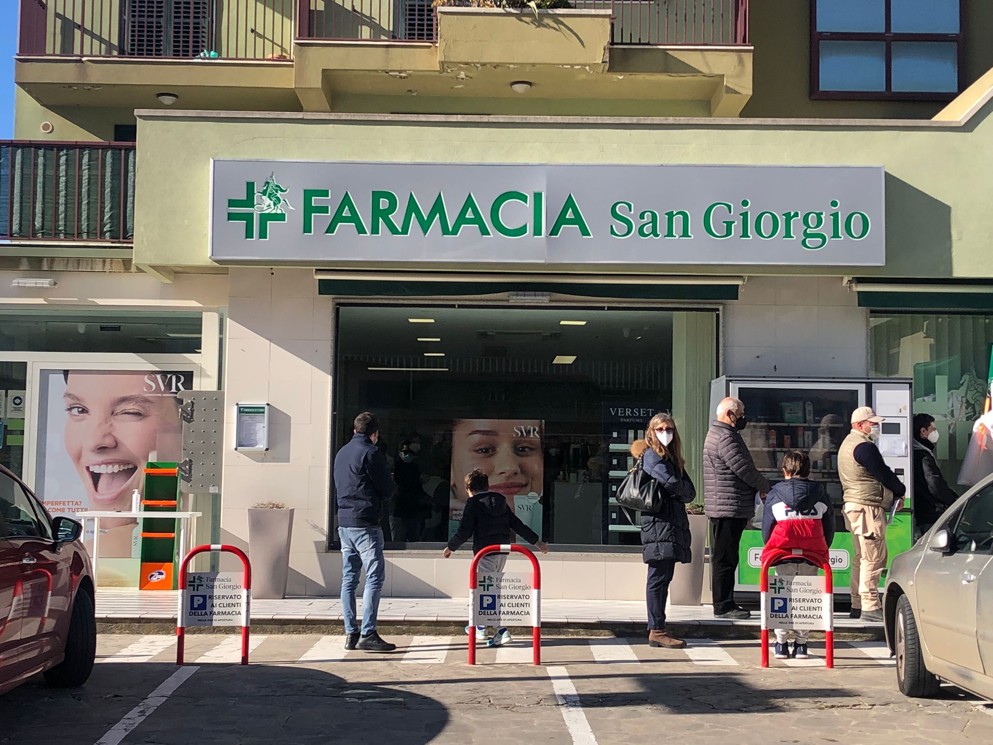 Tamponi gratuiti per studenti di medie e superiori, farmacia di Modica anticipa i tempi