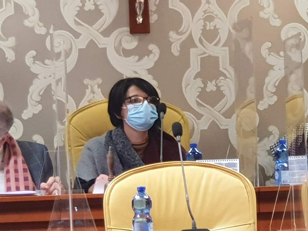 Concetta Fiore eletta Presidente del Consiglio, ma a Vittoria la maggioranza vuole fare l’asso pigliatutto