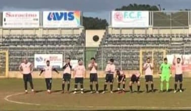 Il Vittoria in serie utile da cinque gare, ma i tifosi non possono gioire, al “Cosimo” si gioca a porte chiuse