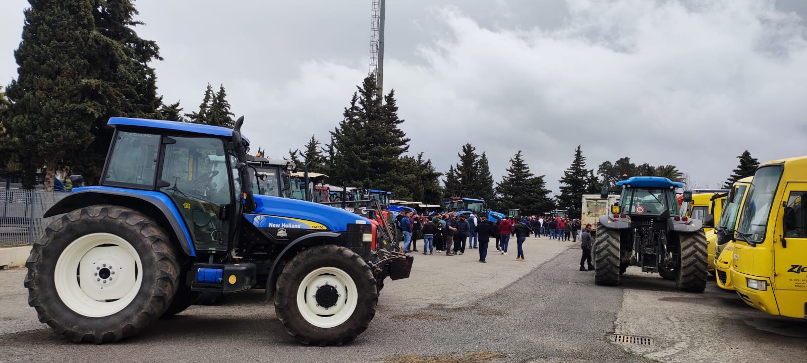 Modica, la protesta del Comitato degli allevatori e degli agricoltori. Manifestazione ordinata, pacifica e molto partecipata