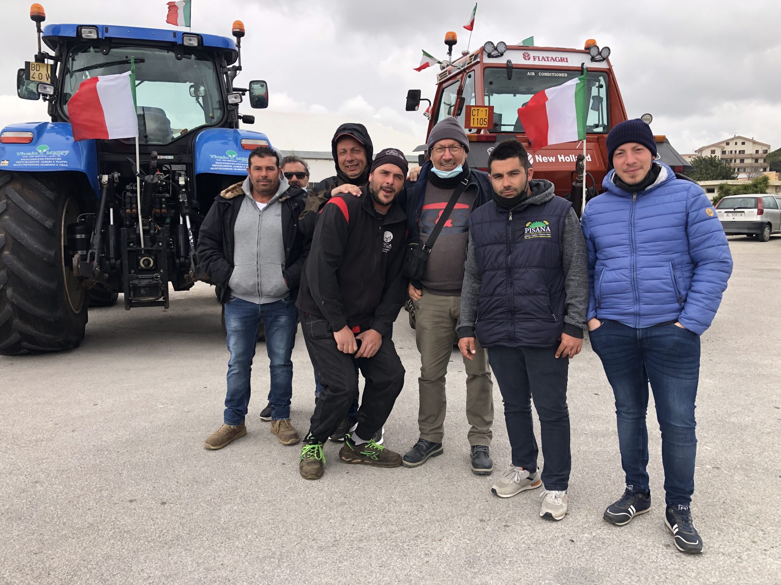 Modica: continua il presidio degli agricoltori contro il caro carburanti e materie prime
