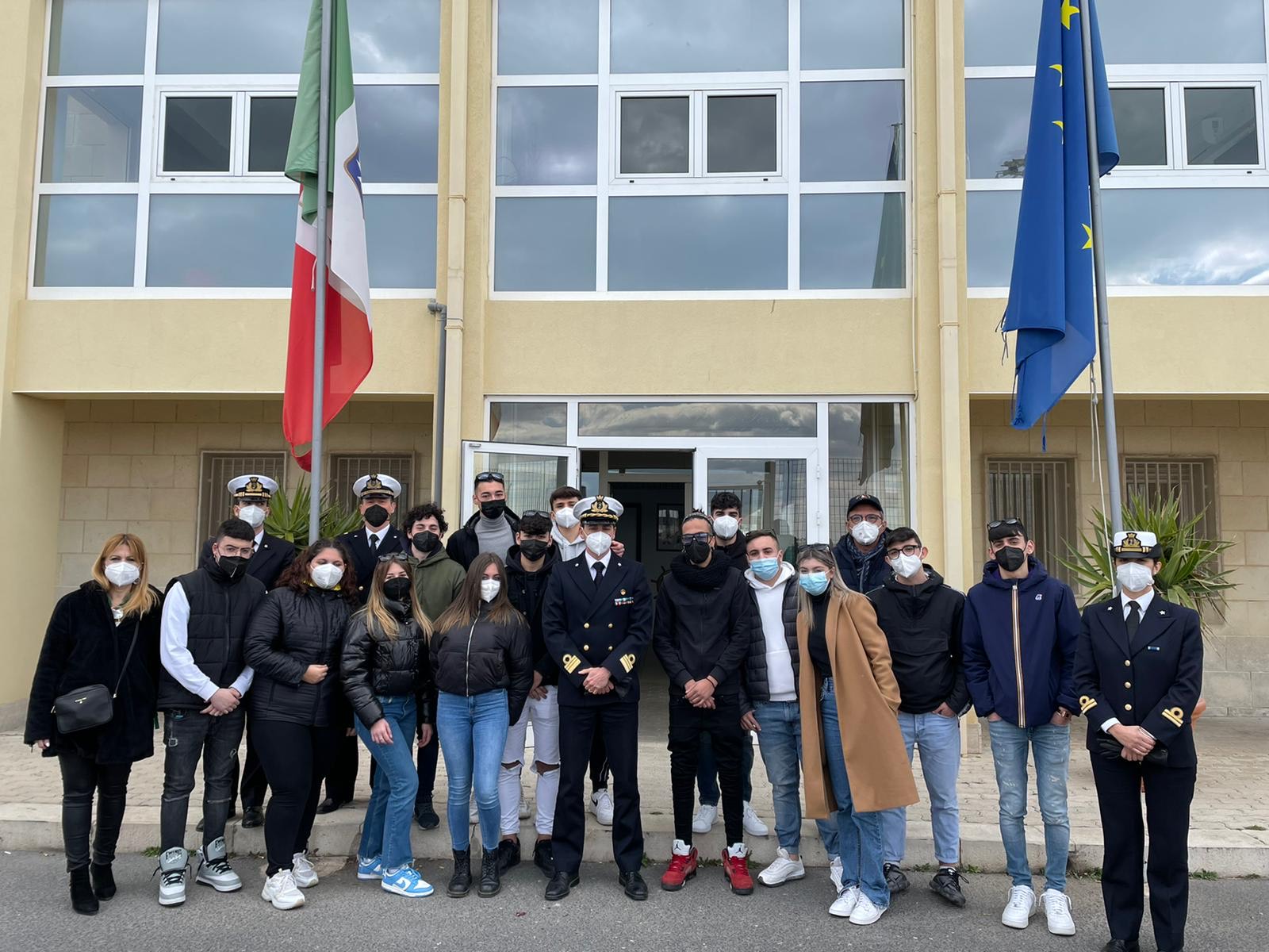 Incontro formativo: Guardia Costiera, Lega Navale e gli studenti dell’Istituto Tecnico Nautico “G.La Pira” di Pozzallo
