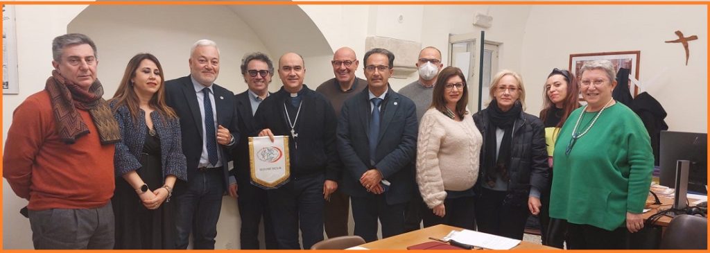 Ragusa, vertici stampa cattolica incontrano il vescovo Giuseppe La Placa