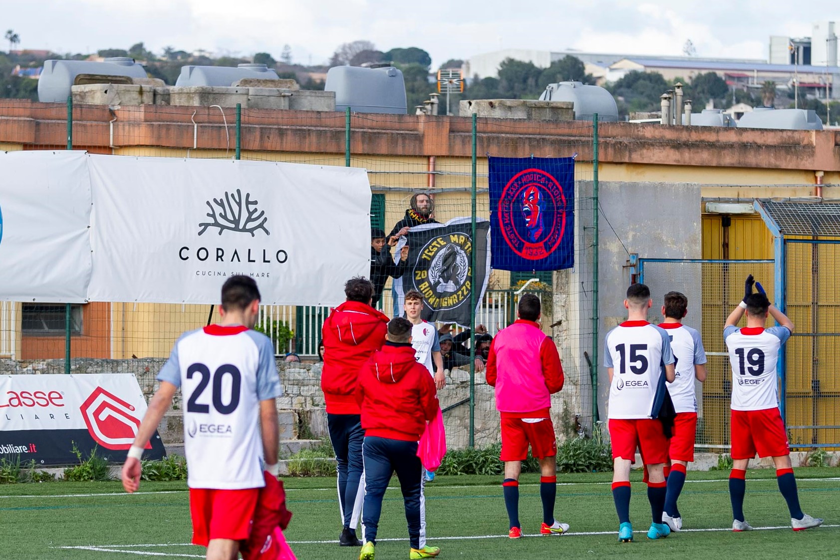 Allenamento di rifinitura per il Modica Calcio, domani i rossoblù impegnati in Coppa Italia con il Rocca Acquedolcese