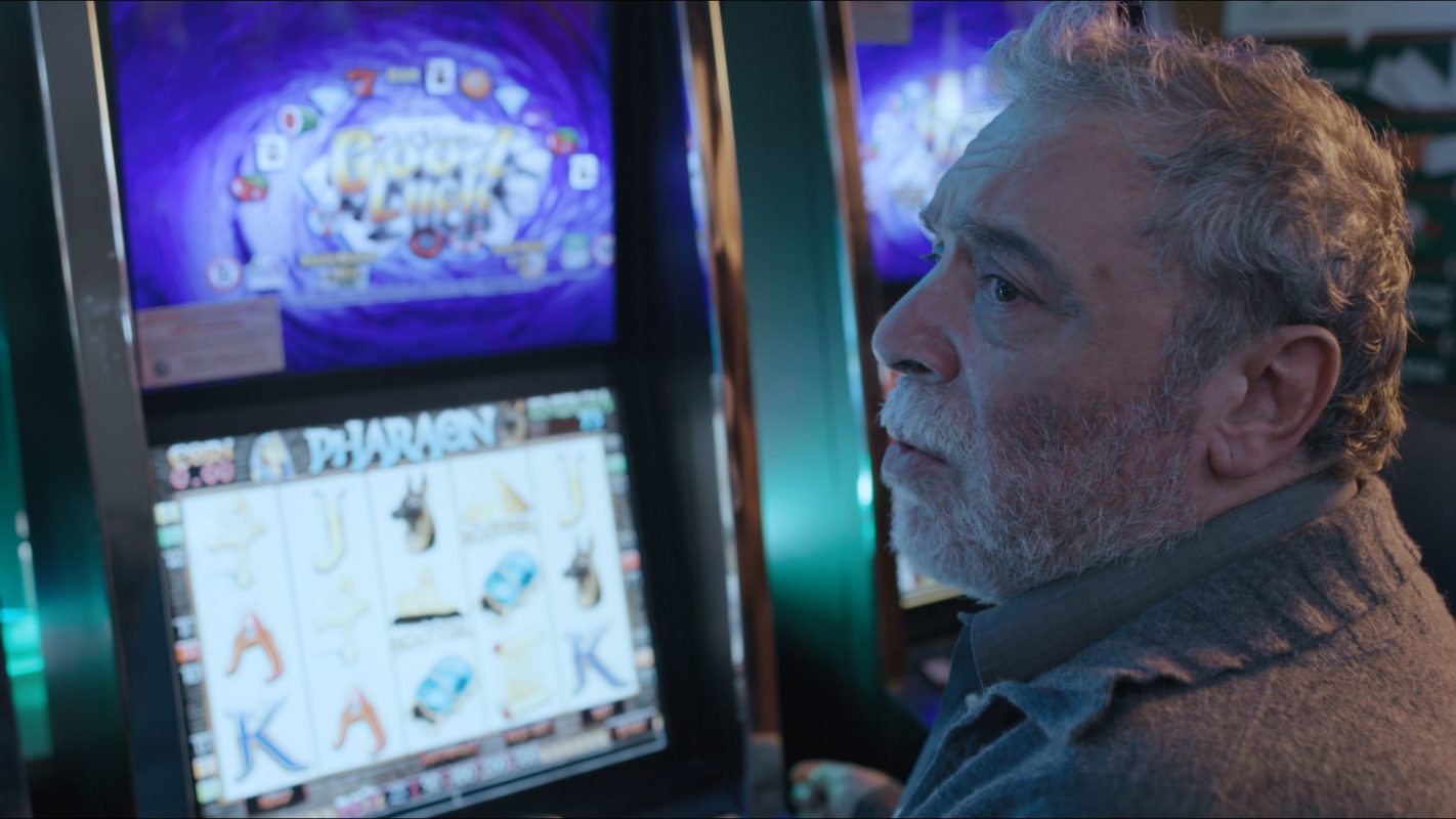 Su RaiPlay il cortometraggio “MAGIC SHOW” con Nino Frassica, finanziato dall’ASP di Ragusa (video)