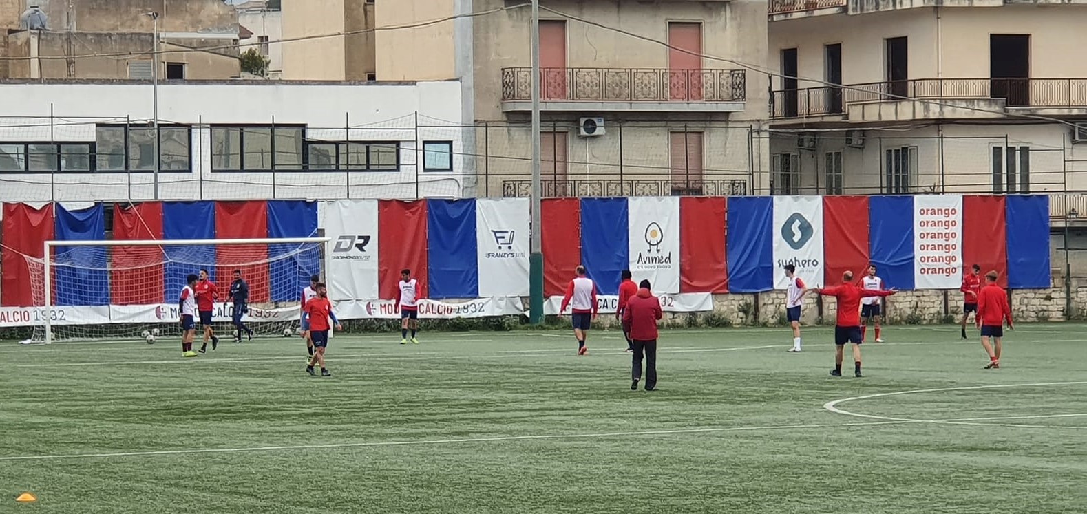 Il Modica Calcio riprende gli allenamenti nell’attesa del ritorno di Coppa Italia sul campo del Resuttana