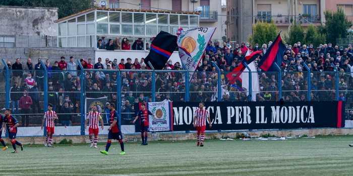 Il Modica Calcio saluta i tifosi, domenica semifinale di Coppa con il Resuttana, ultima gara casalinga stagionale