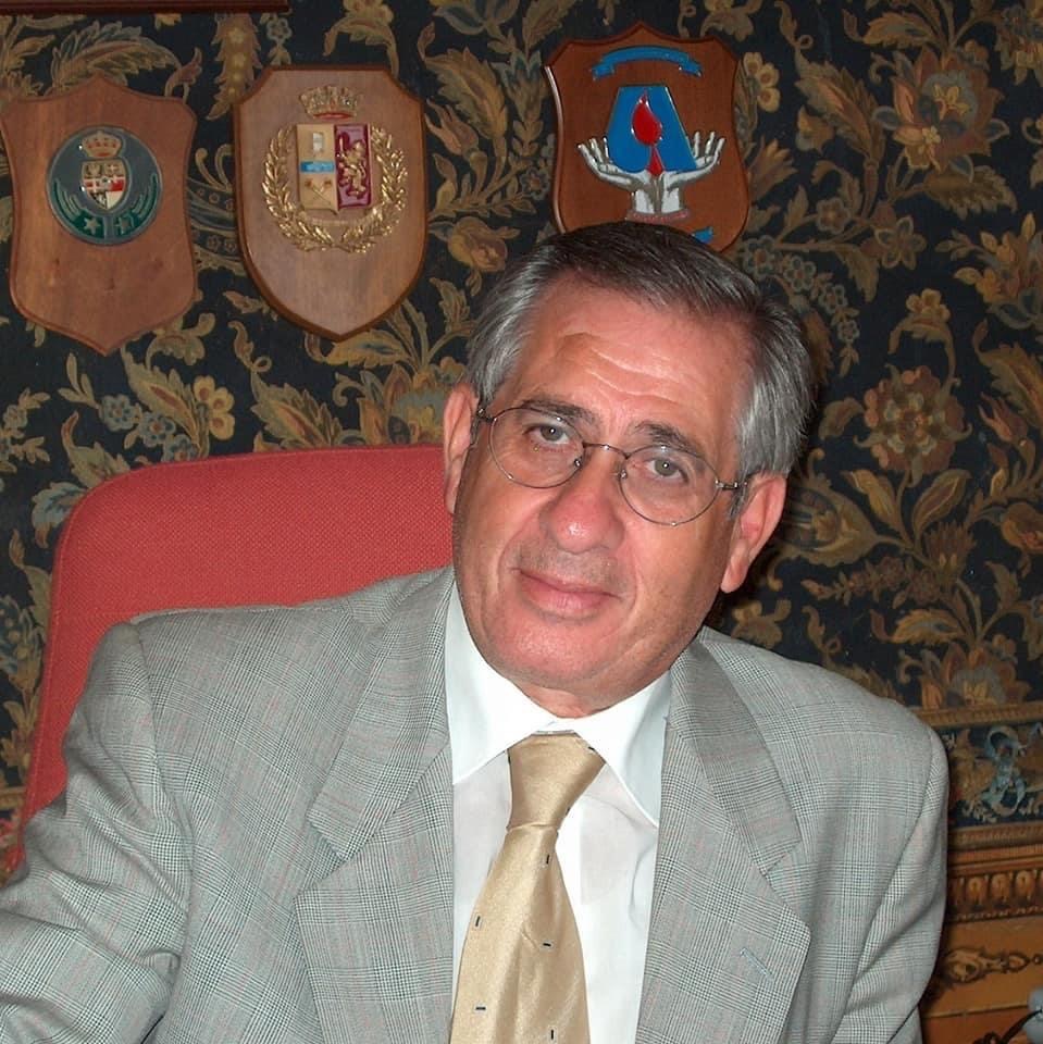 Vittoria: il sindaco Aiello minacciato e abbandonato…