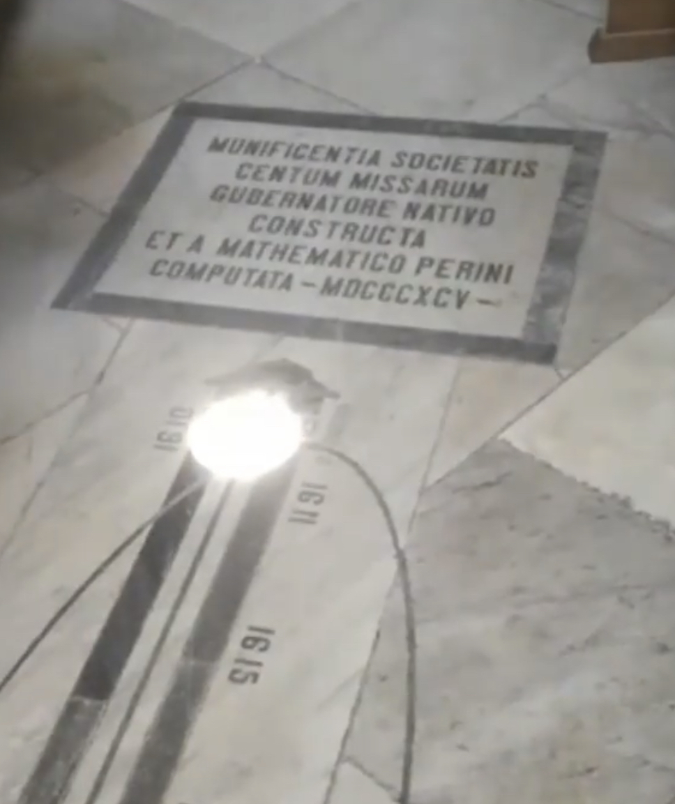 Modica: la meridiana del Duomo di San Giorgio segna il solstizio d’estate (Video)