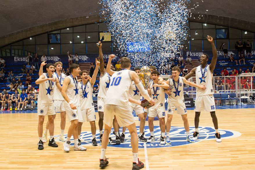 Basket: la Stella Azzurra Roma è campione d’Italia under 19, battuta in finale Borgomanero, bronzo a Livorno